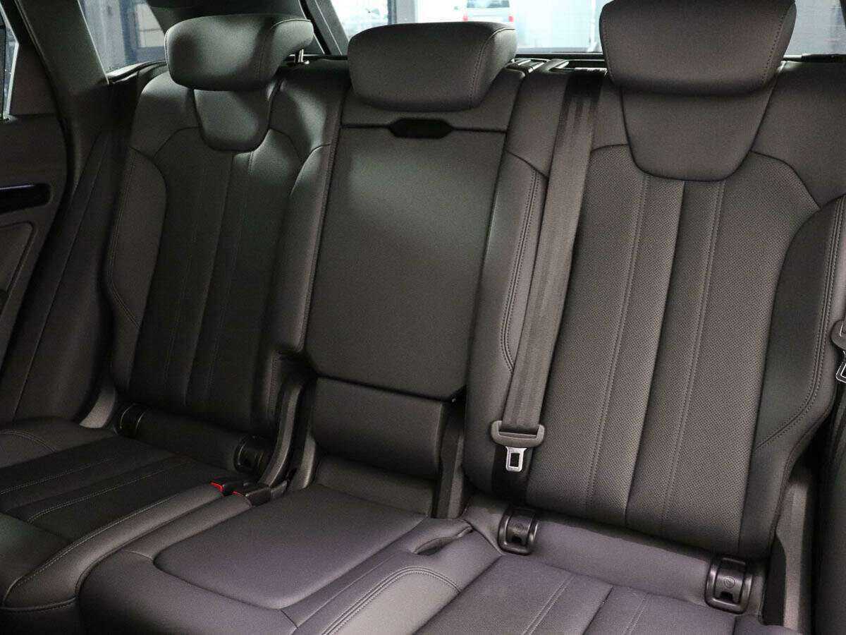 Audi Q5 45 TFSI, 2022 Фото №10