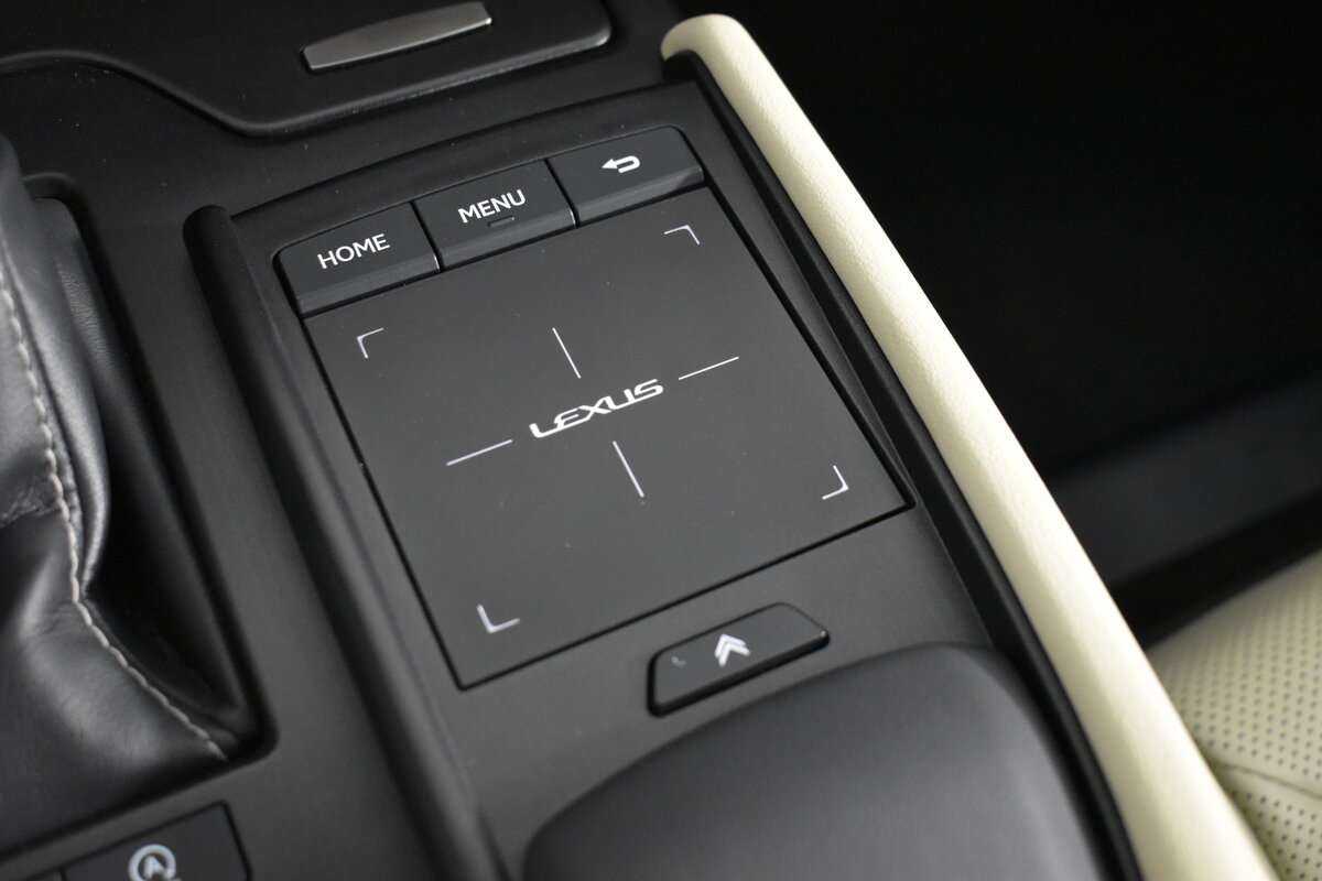 Lexus ES 250, 2018 Фото №14