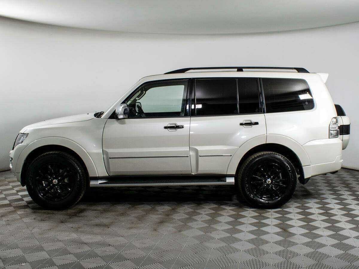 Mitsubishi Pajero, 2019 - 20 437 км. | Фото №8