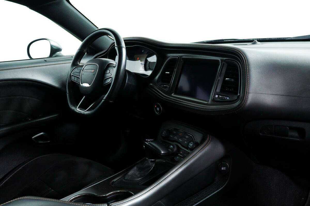 Dodge Challenger R__T, 2020 Фото №9