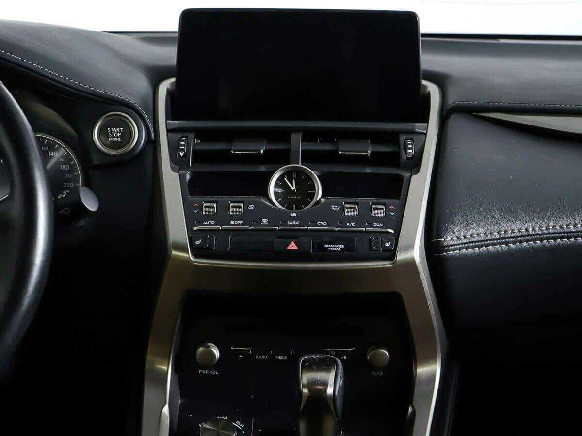 Lexus NX 300, 2018 Фото №12