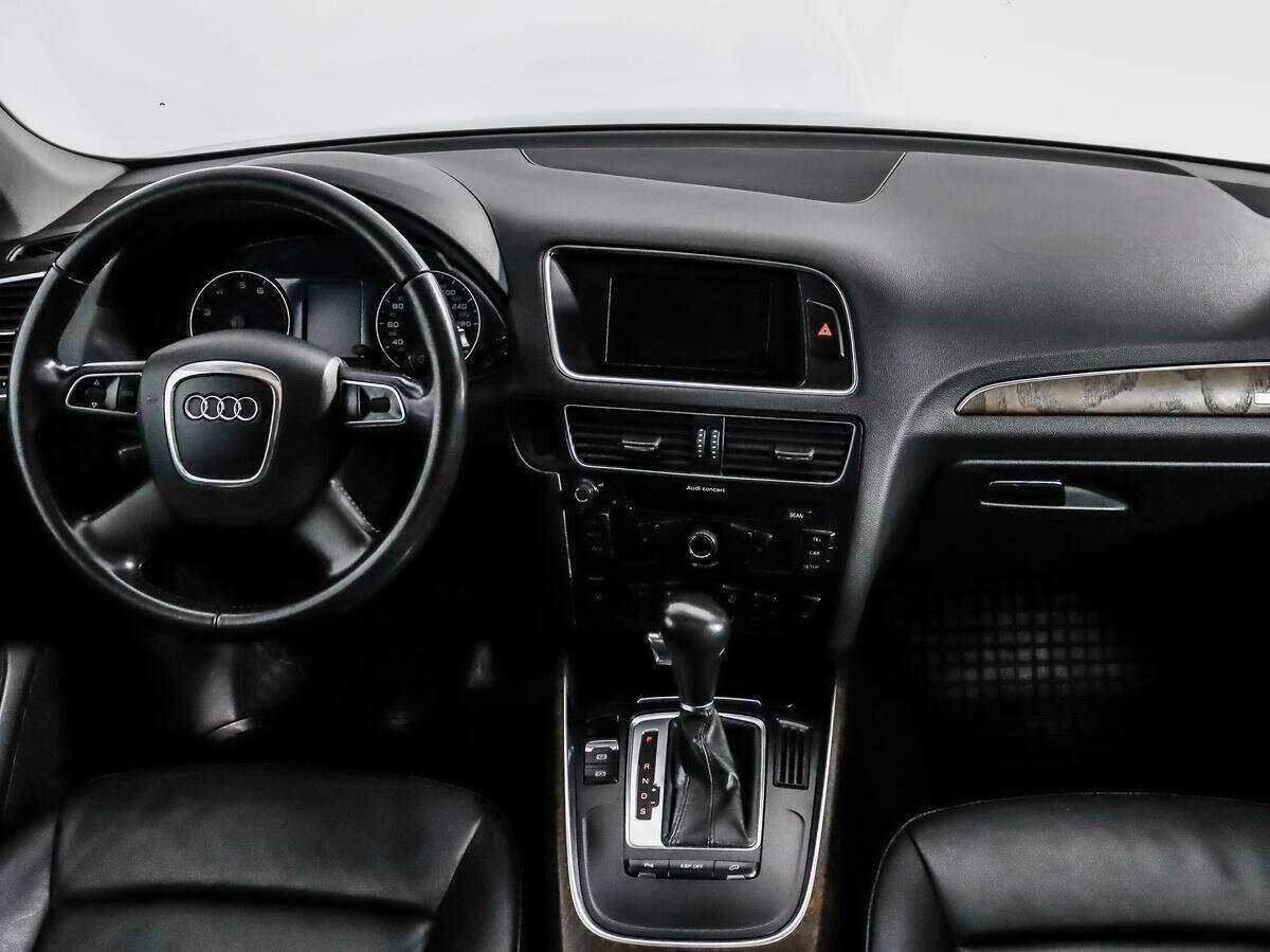 Audi Q5, 2010 Фото №13