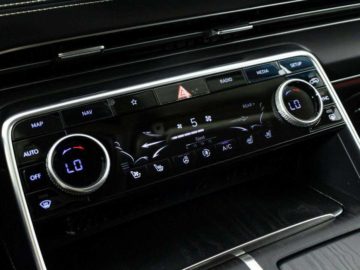 Genesis GV80, 2020 Фото №25