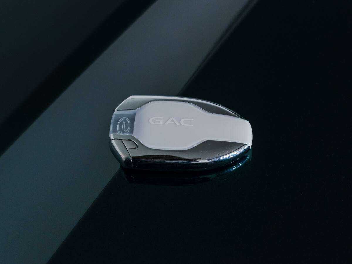 GAC GS8, 2023 Фото №18