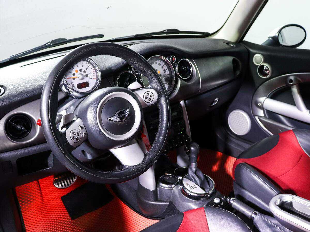 Mini Hatch Cooper S, 2006 - 169 084 км. | Фото №5