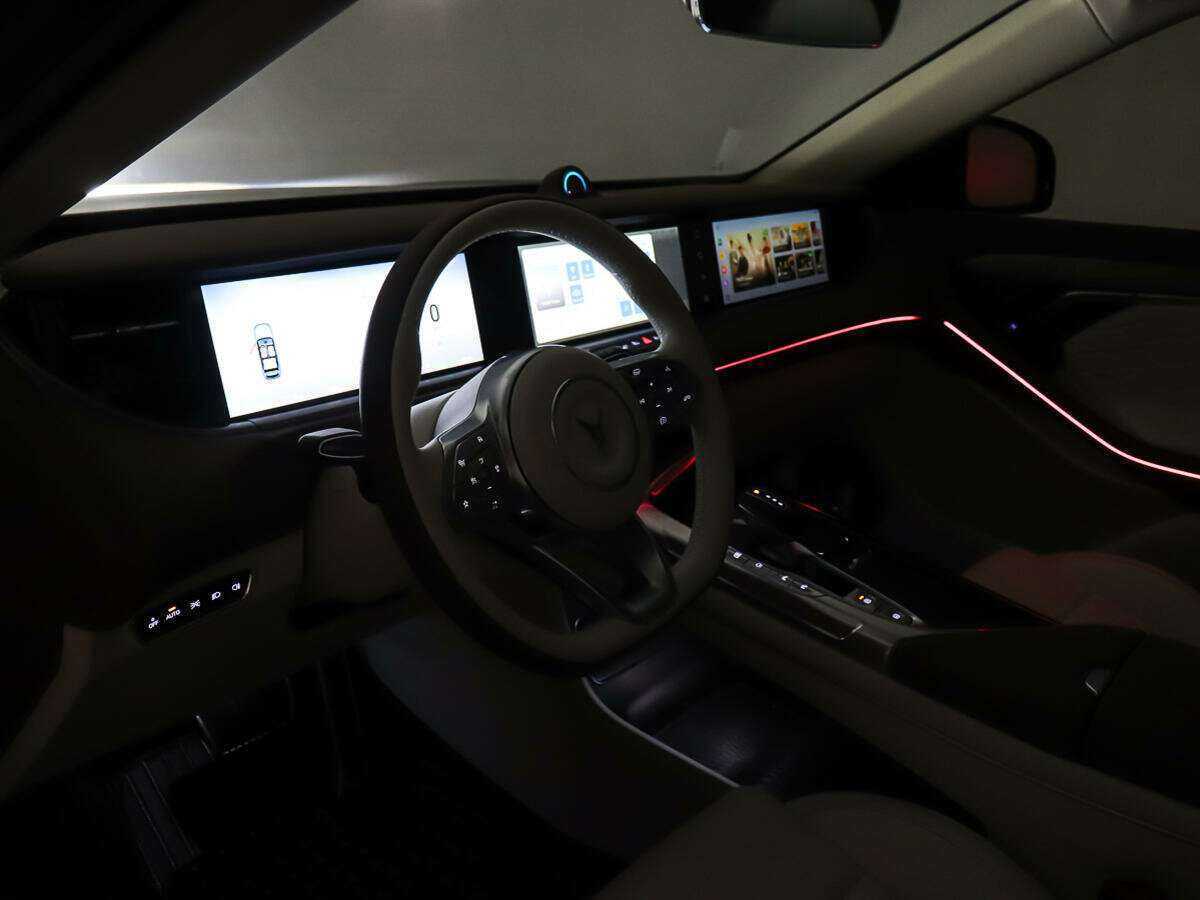 Voyah Free EVR, 2022 Фото №21