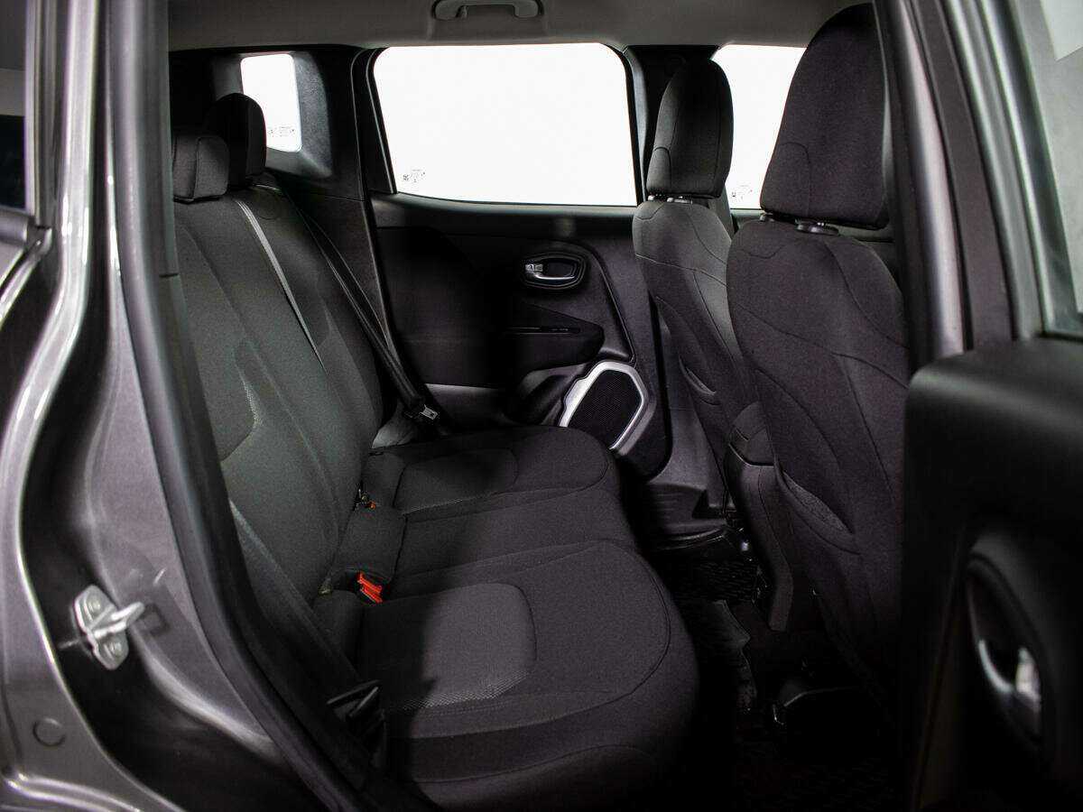 Jeep Renegade, 2017 Фото №10