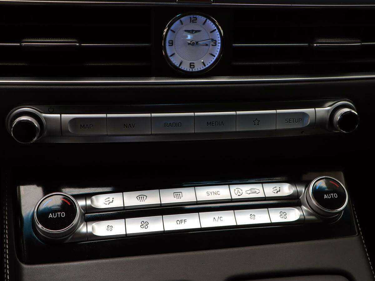 Genesis G90, 2019 Фото №21