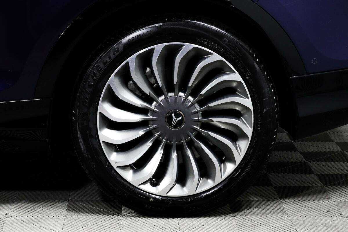 Voyah Free EVR, 2022 Фото №14