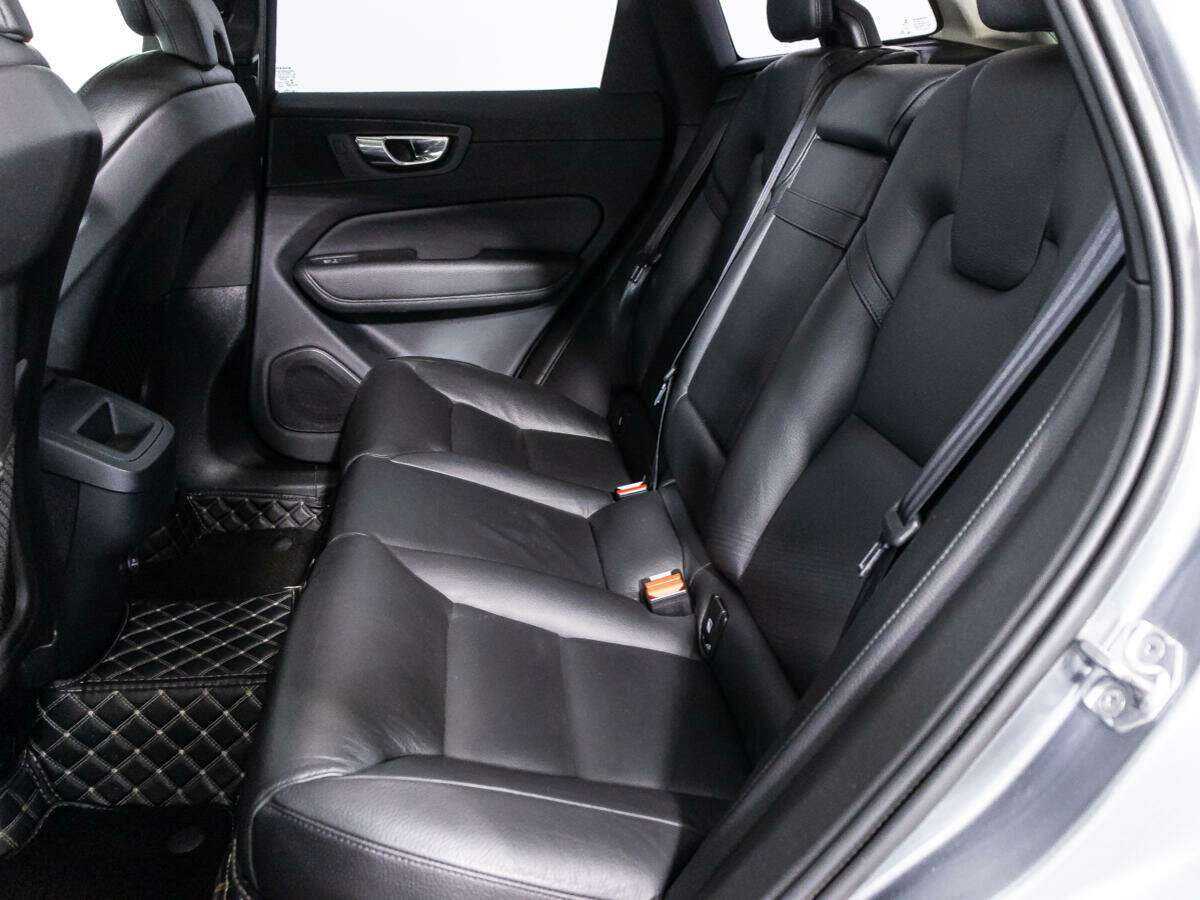 Volvo XC60, 2018 Фото №10