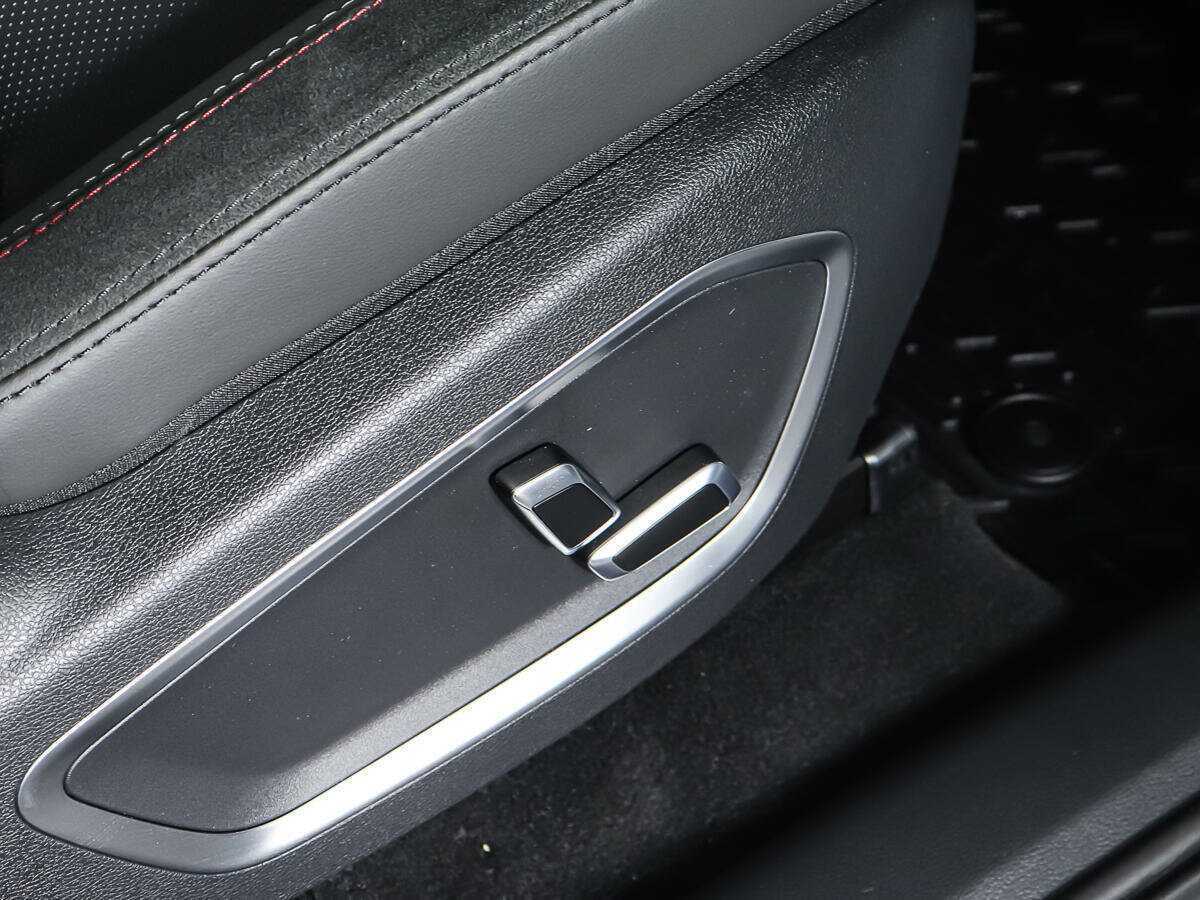 Geely Tugella, 2023 Фото №19