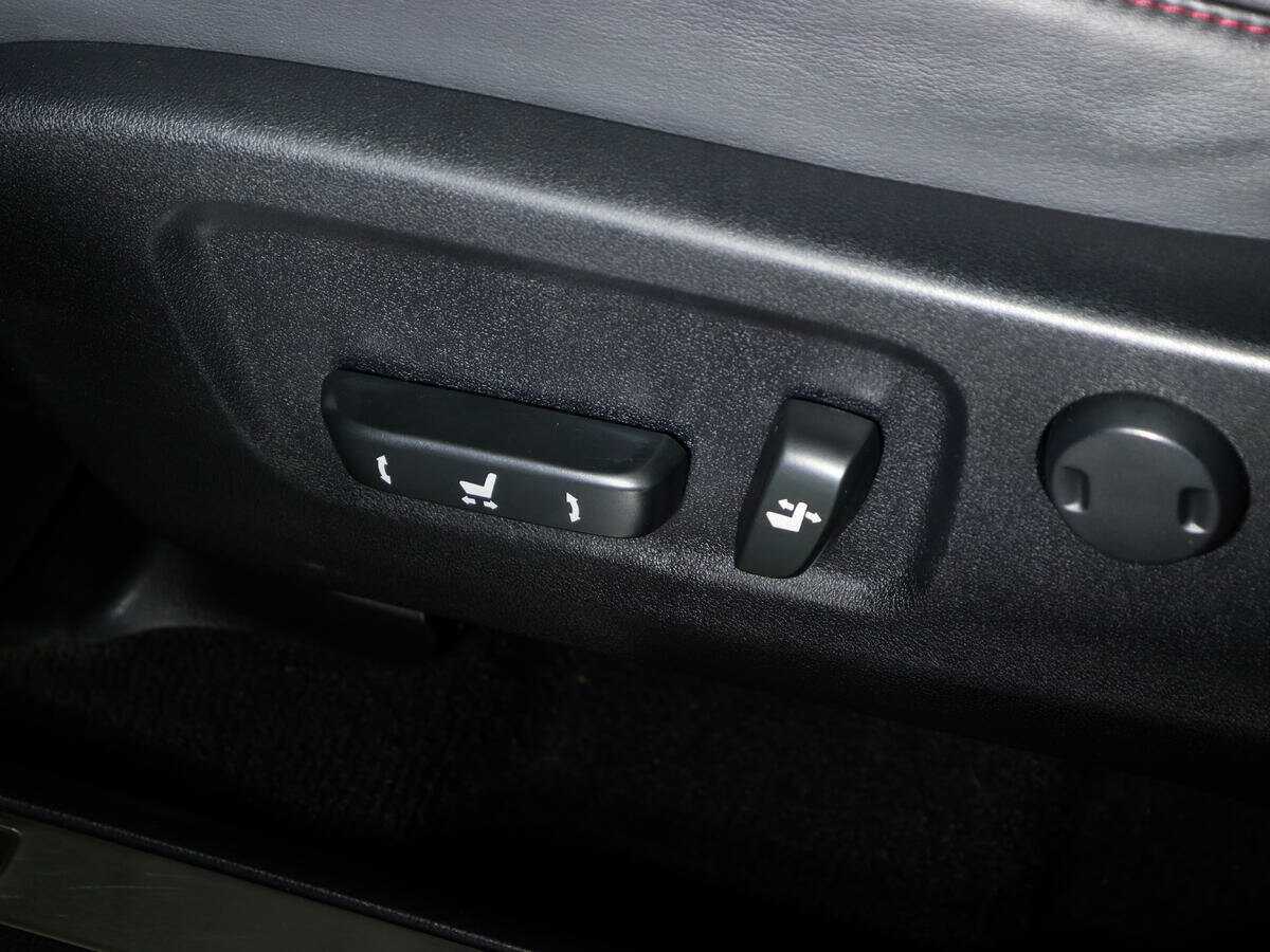 Lexus RX 350L, 2018 Фото №17