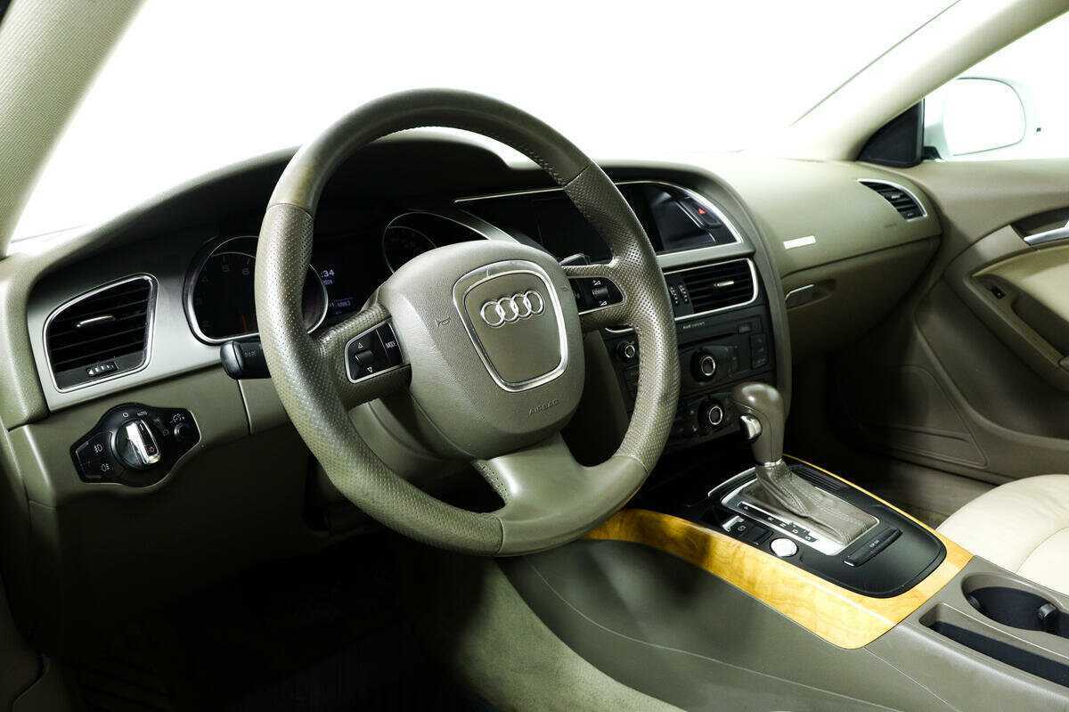 Audi A5, 2009 Фото №13