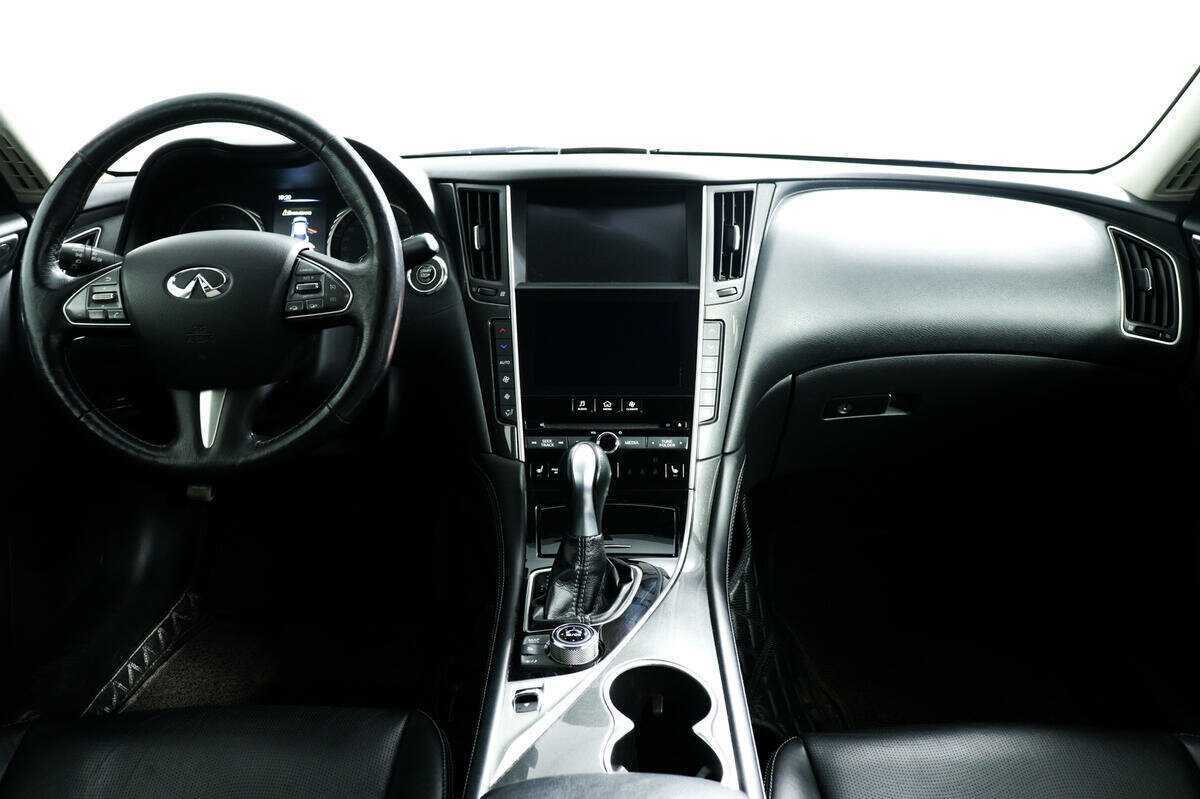 Infiniti Q50, 2016 Фото №11