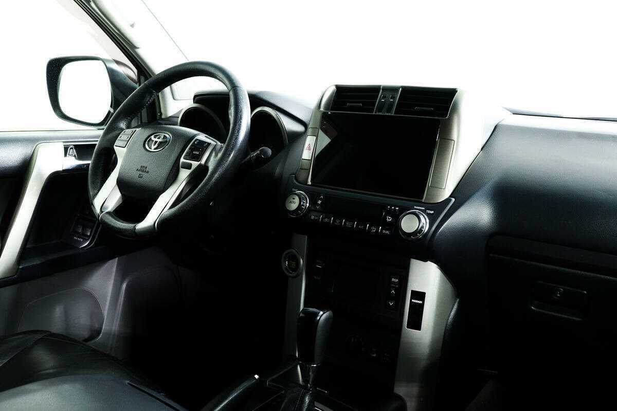 Toyota Land Cruiser Prado, 2011 Фото №9