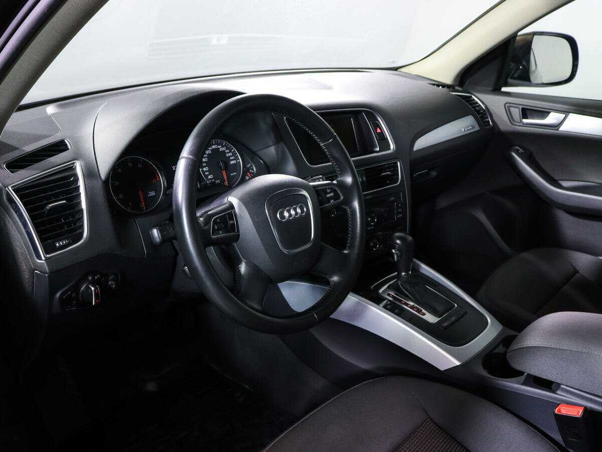 Audi Q5, 2010 Фото №11