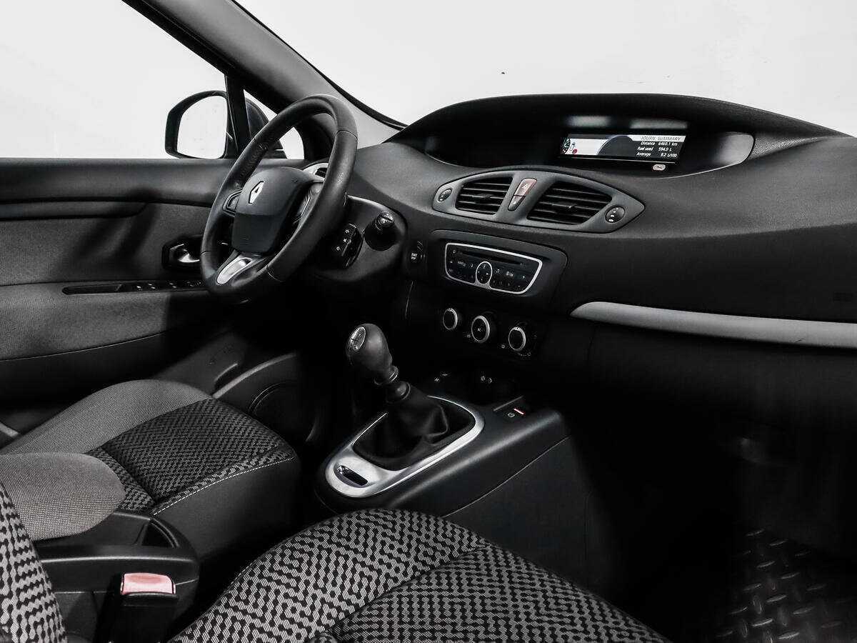 Renault Scenic, 2011 Фото №12