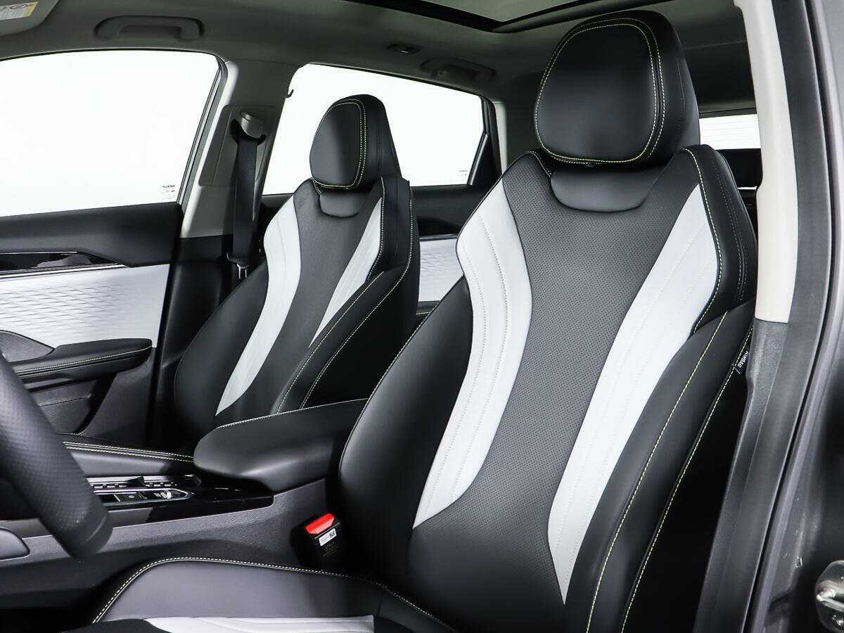 Geely Coolray (Binyue Cool), 2023 Фото №17