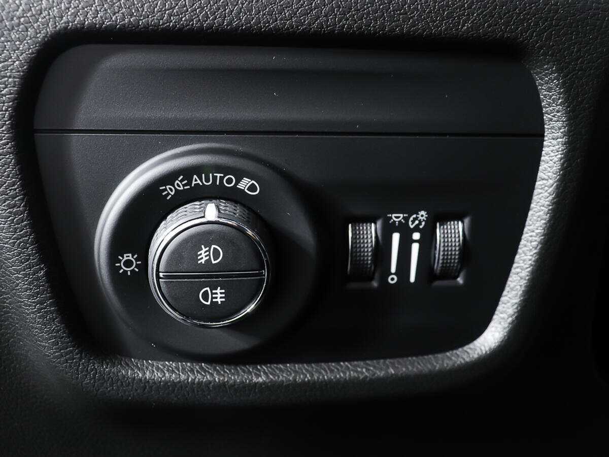 Jeep Grand Cherokee, 2022 Фото №18