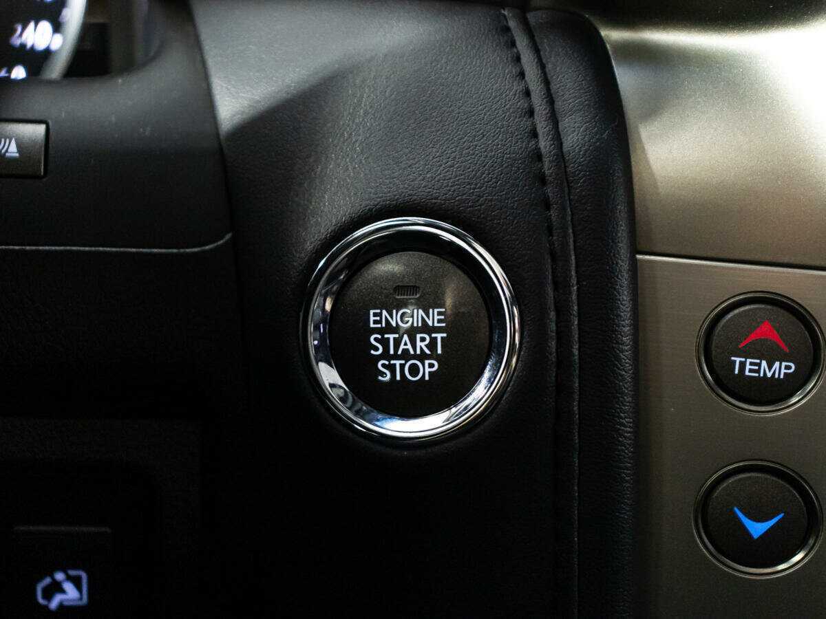 Lexus LX 570, 2014 Фото №18