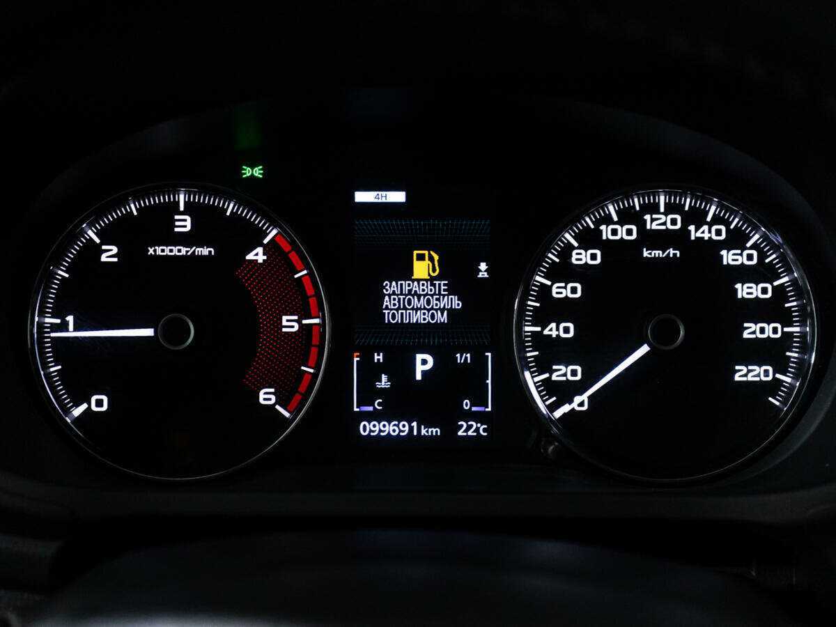 Mitsubishi Pajero Sport, 2021 Фото №12