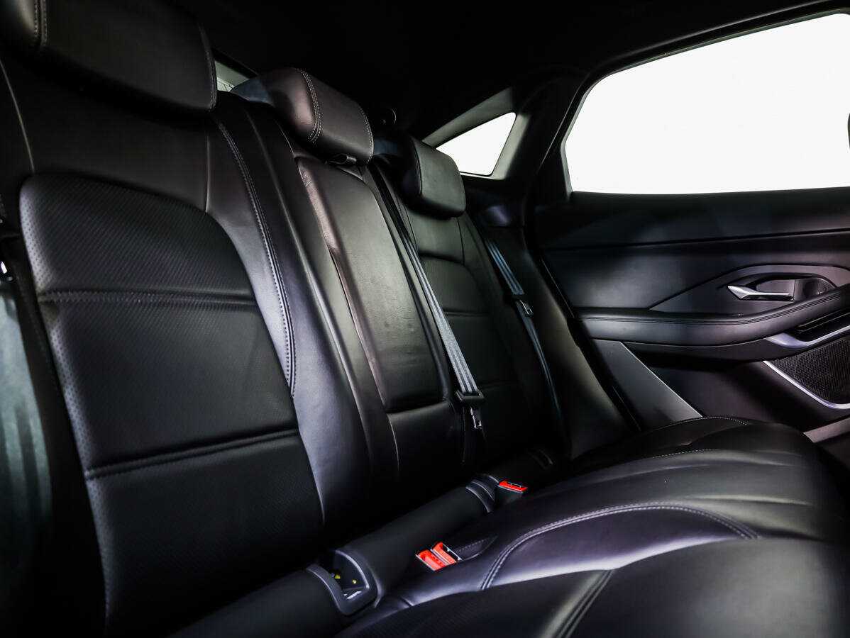 Jaguar E-Pace, 2018 Фото №12
