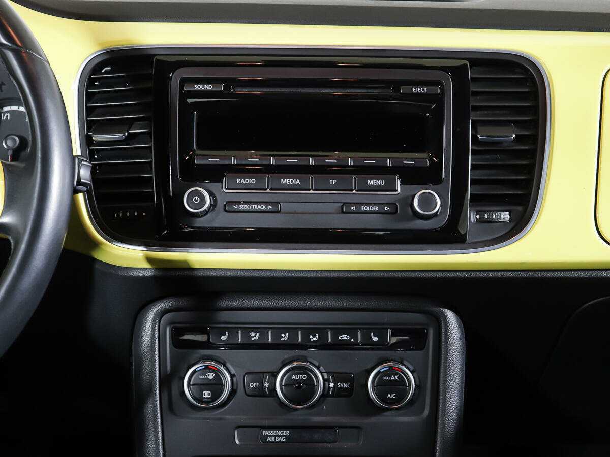 Volkswagen Beetle, 2013 Фото №11