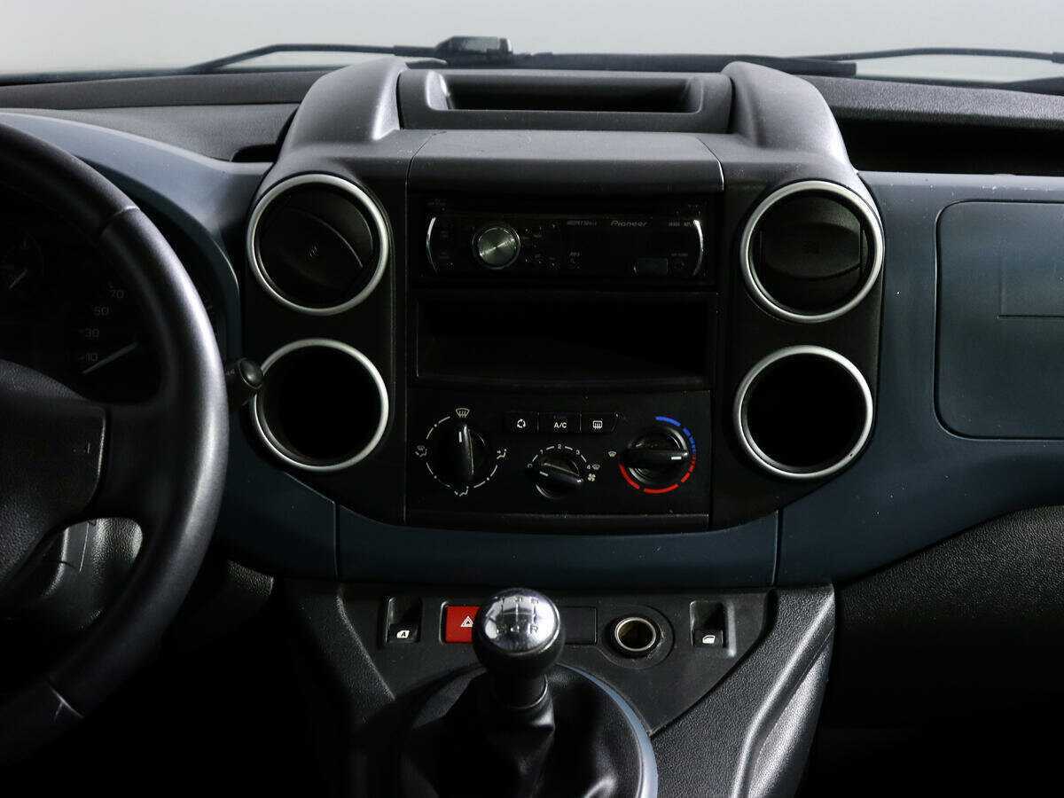 Peugeot Partner, 2010 Фото №11