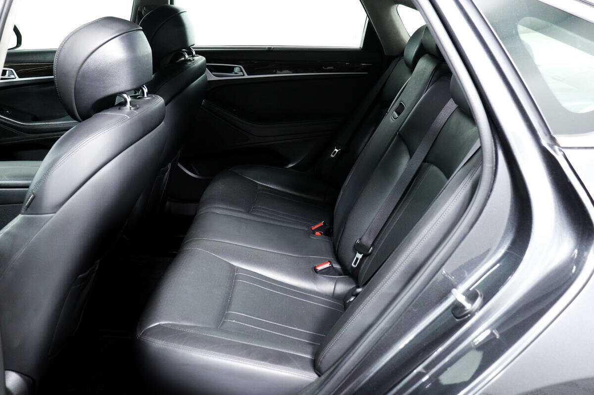 Genesis G80, 2017 Фото №12