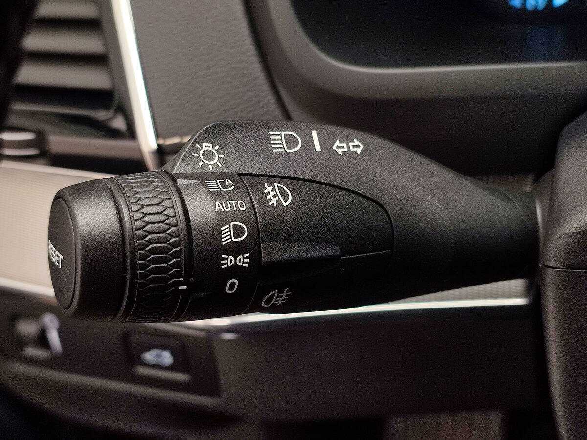 Volvo XC90, 2020 Фото №14