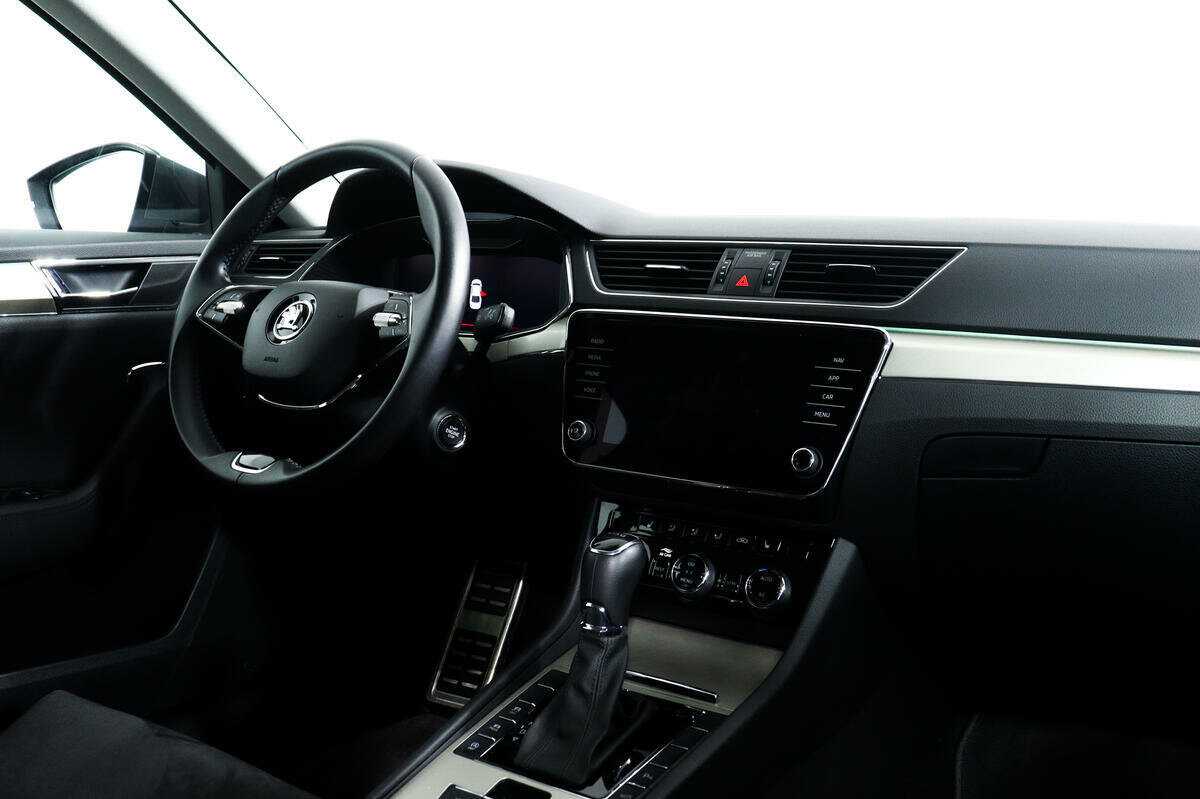 Skoda Superb, 2021 Фото №9