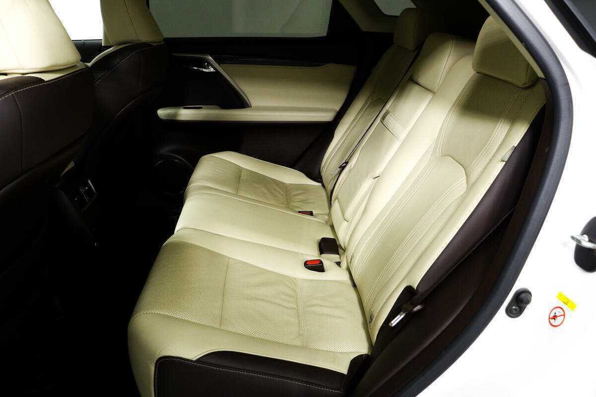 Lexus RX 300, 2018 Фото №12