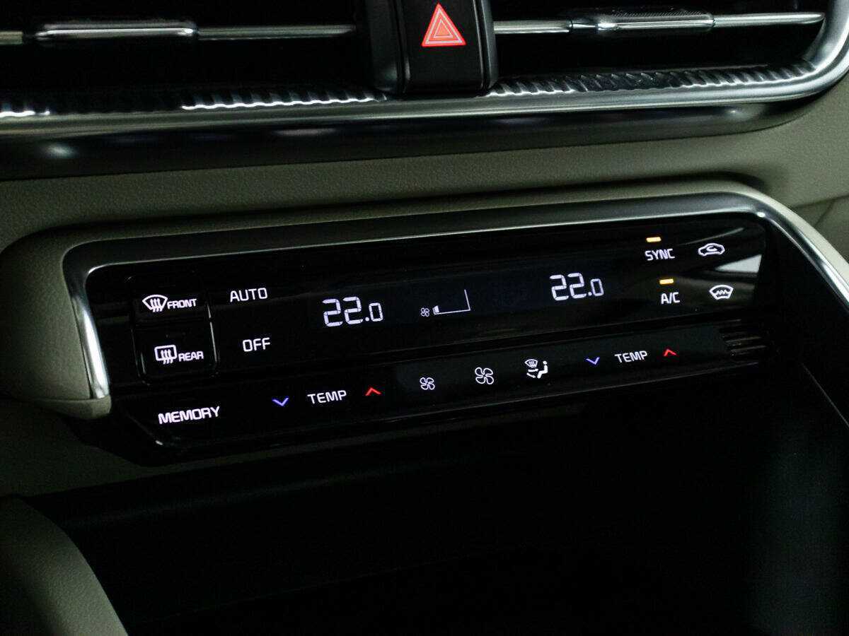 Kia K5, 2022 Фото №19