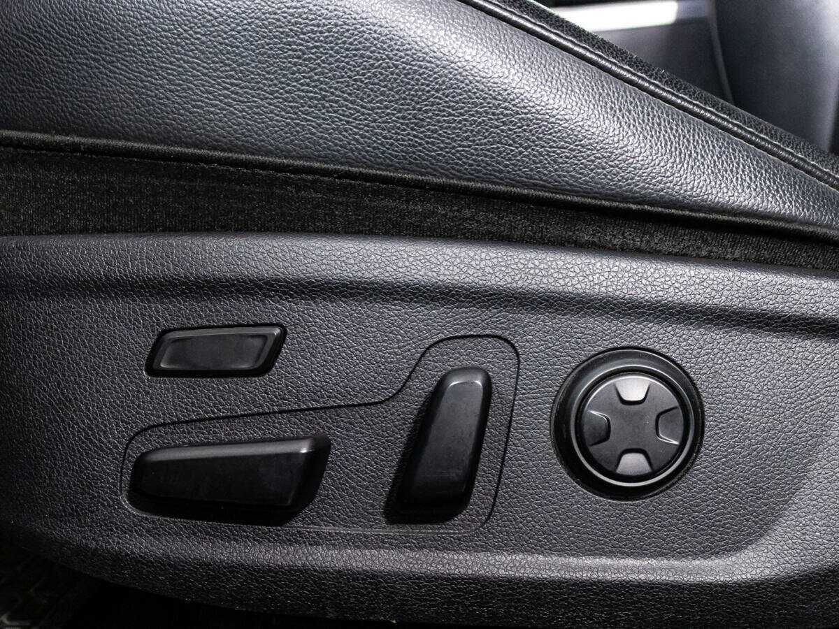 Kia Stinger, 2018 Фото №21