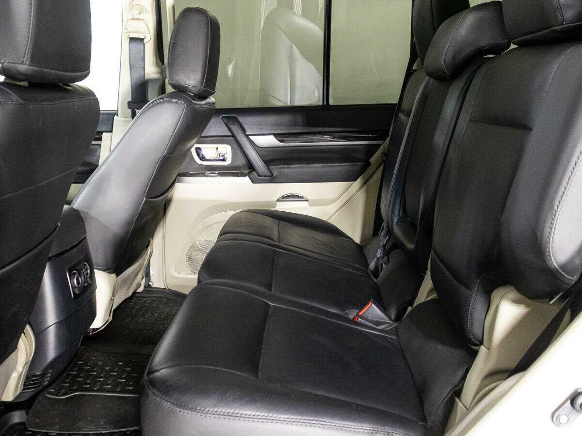 Mitsubishi Pajero, 2019 Фото №10