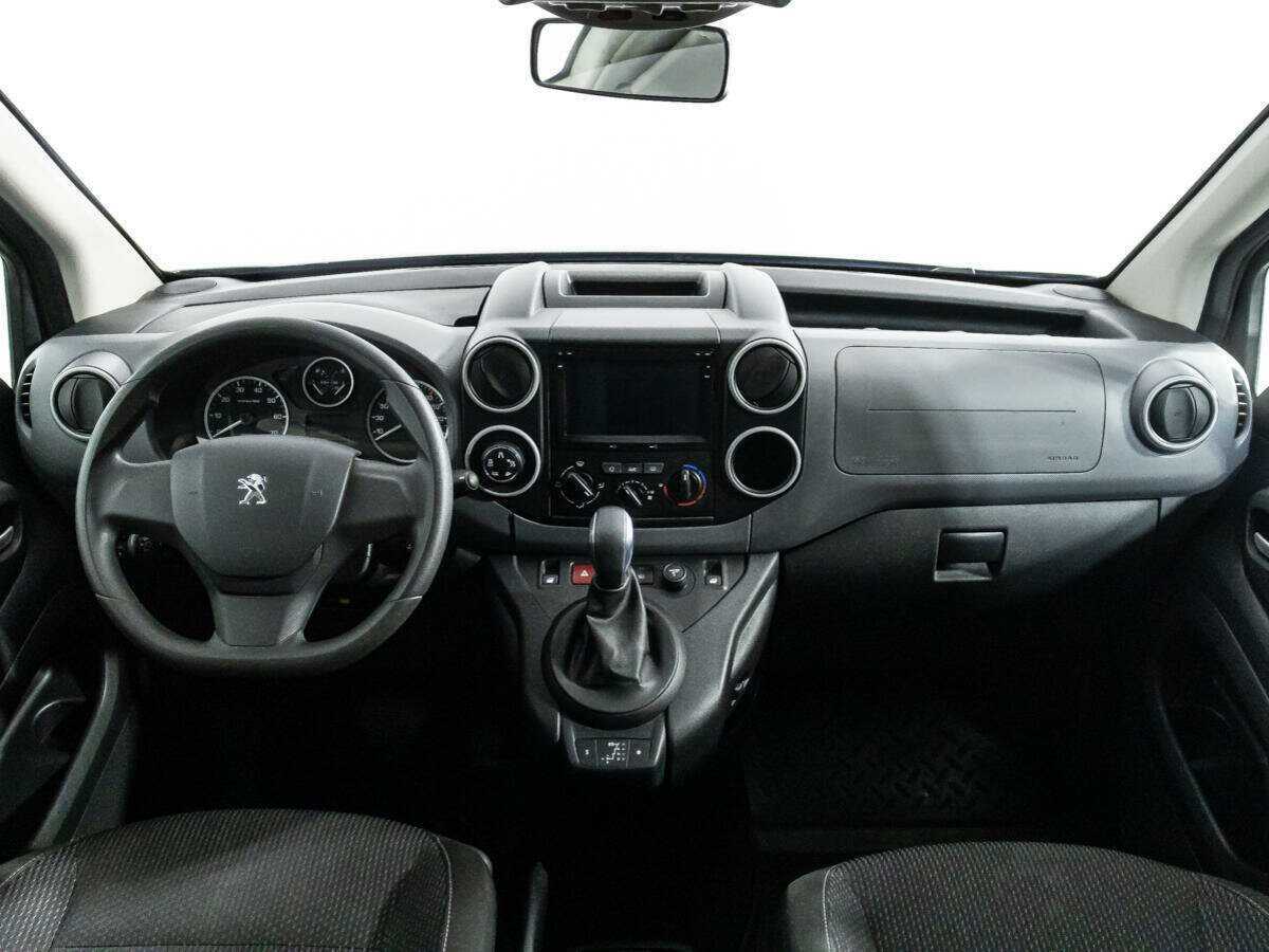 Peugeot Partner Crossway, 2021 Фото №13
