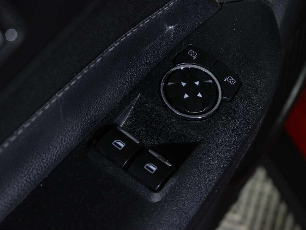 Ford Mustang, 2020 Фото №19