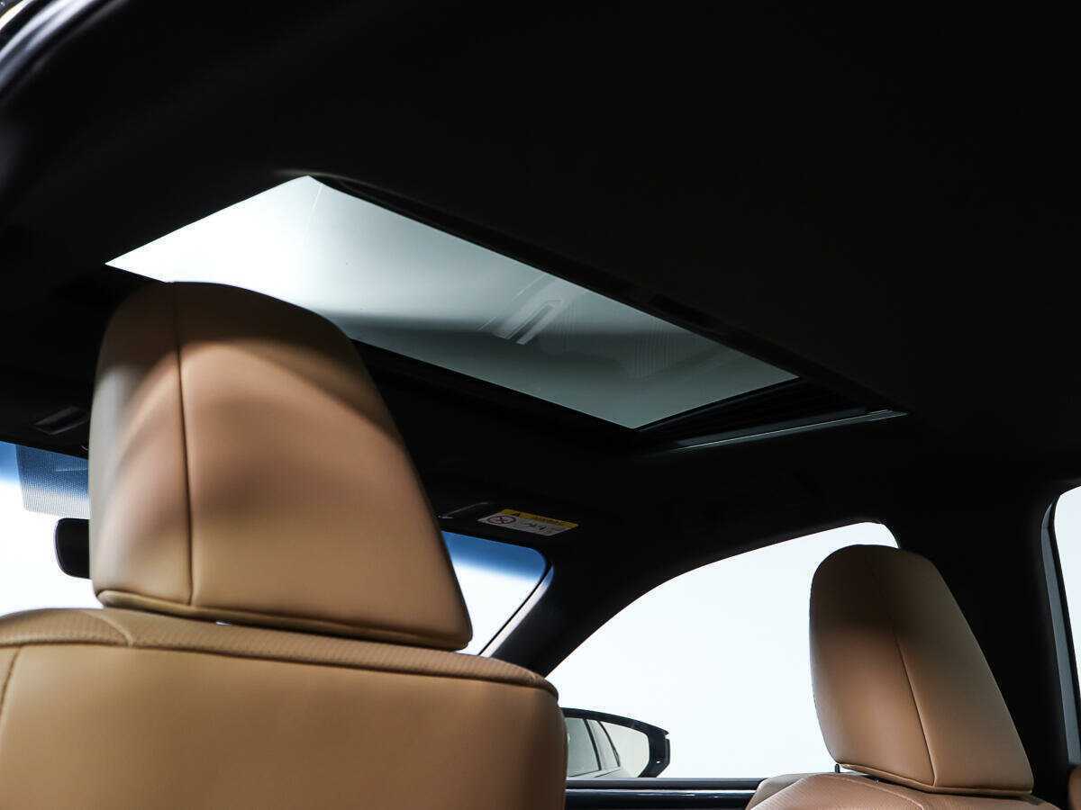 Lexus ES 250, 2019 Фото №15