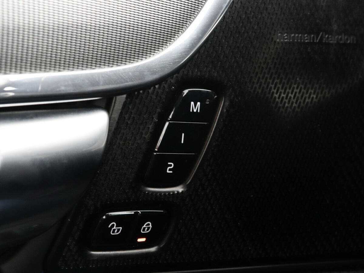 Volvo S90, 2020 Фото №16