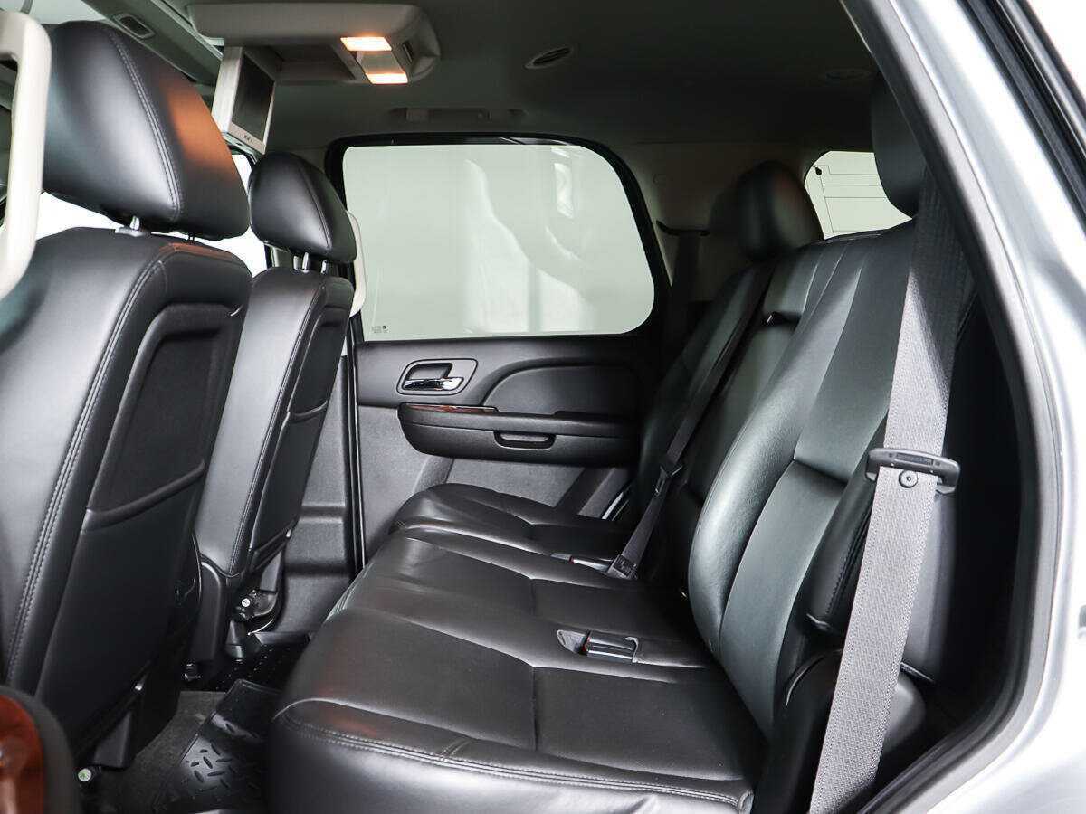 Chevrolet Tahoe 6AT, 2012 Фото №10
