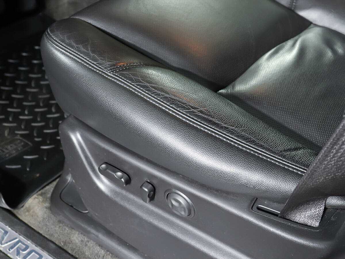 Chevrolet Tahoe 6AT, 2012 Фото №20