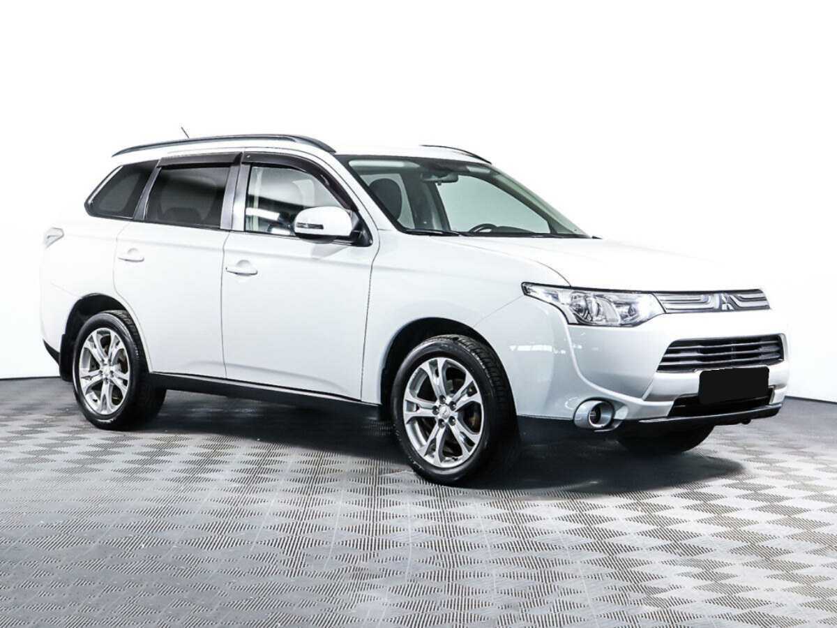 Mitsubishi Outlander, 2013 - 98 351 км. | Фото №3