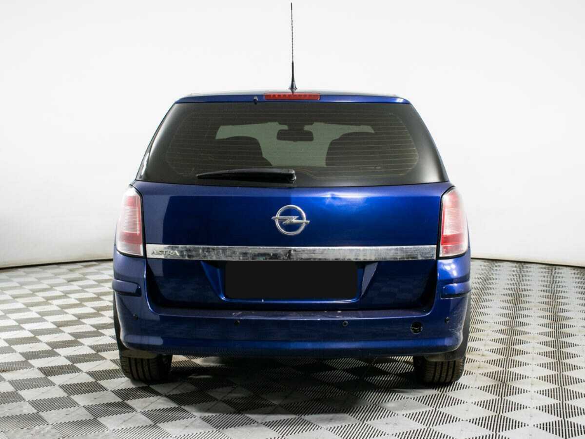 Opel Astra, 2010 - 173 790 км. | Фото №6