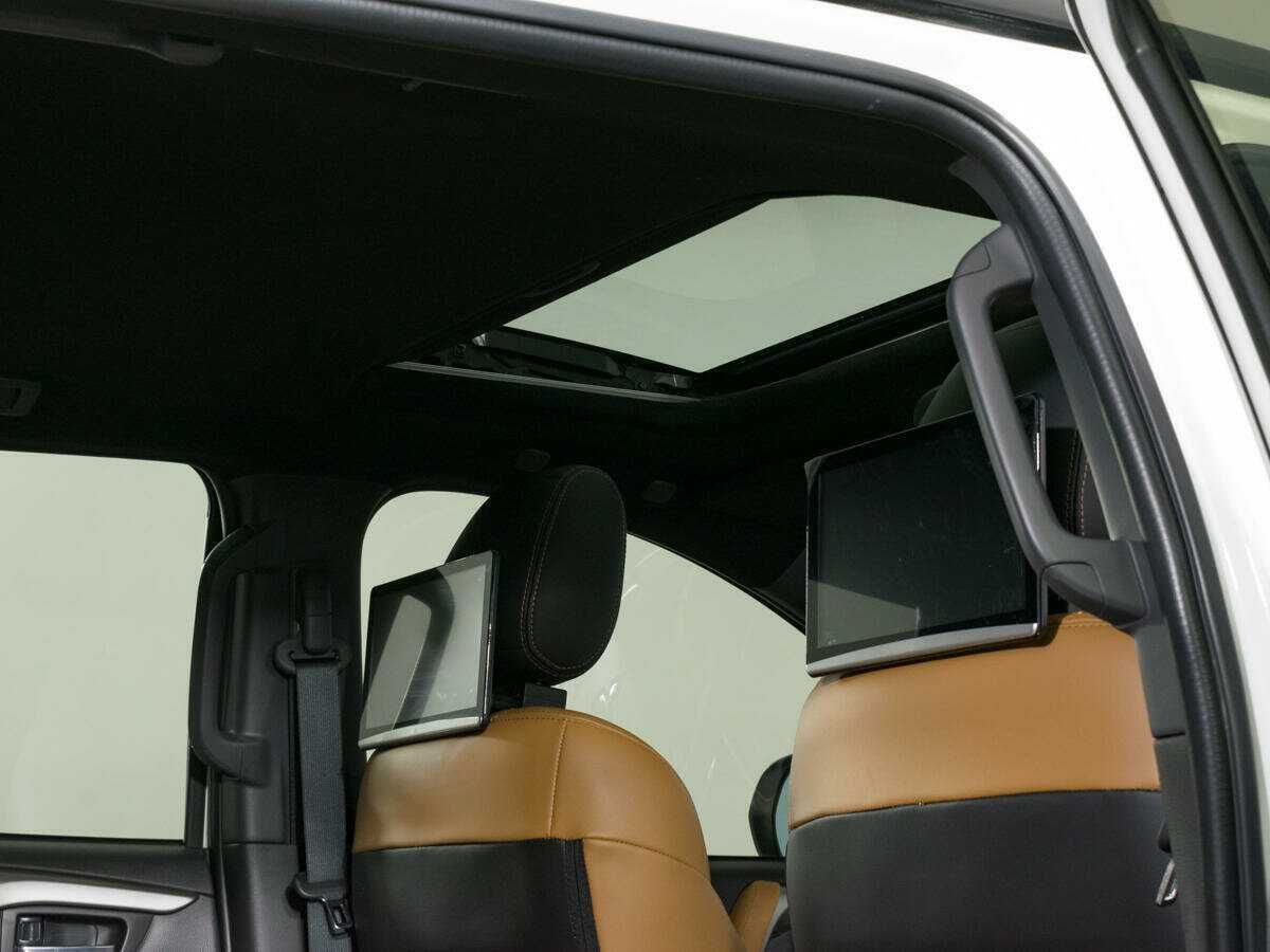 Mitsubishi Montero Sport, 2022 Фото №13