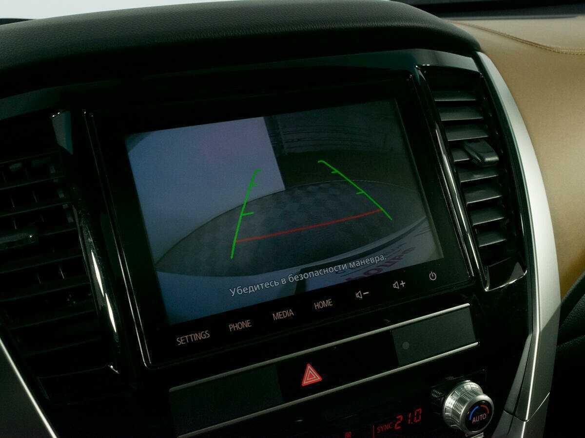 Mitsubishi Montero Sport, 2022 Фото №18