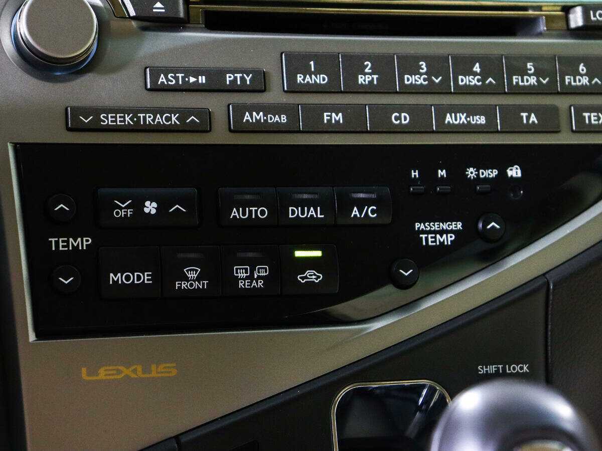 Lexus RX 270, 2010 Фото №16