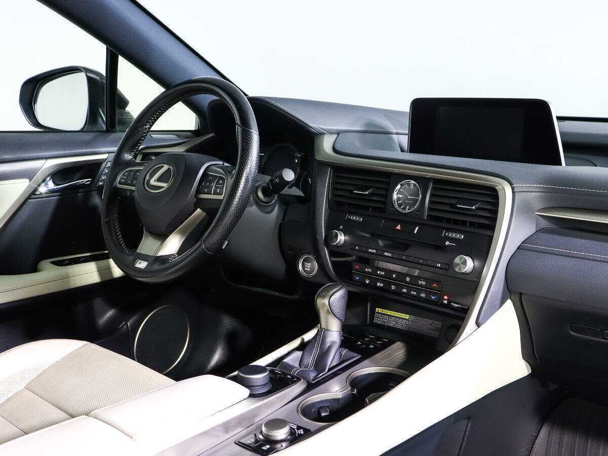 Lexus RX 200t, 2016 Фото №9