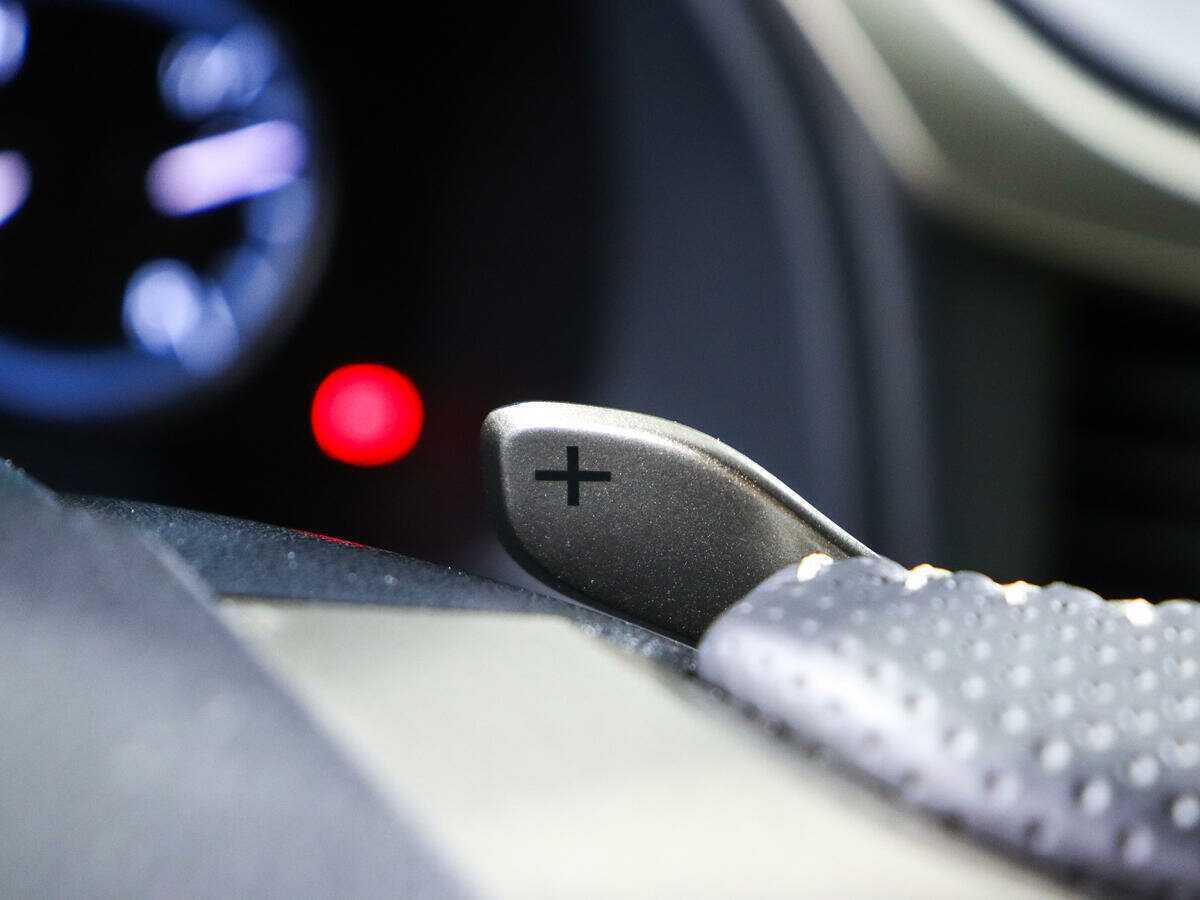 Lexus RX 200t, 2016 Фото №25