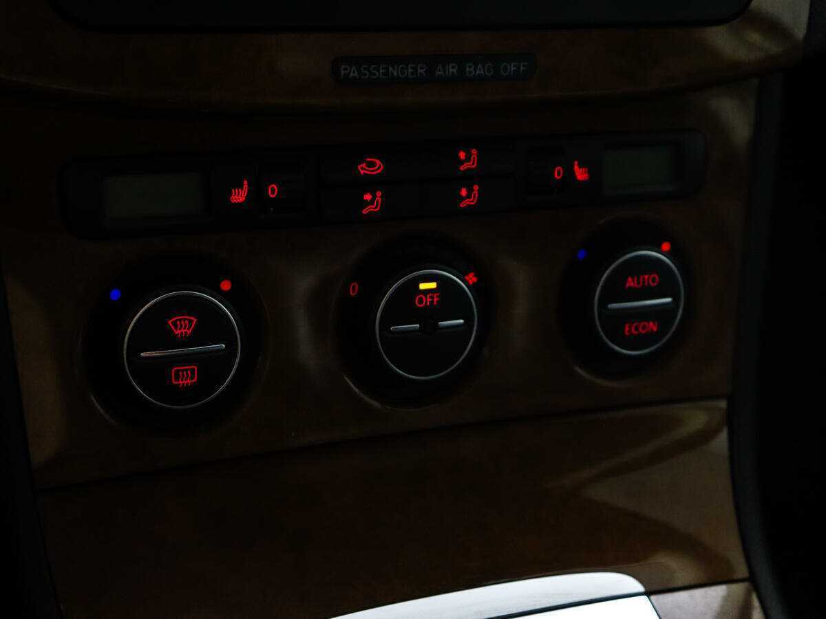 Volkswagen Passat, 2005 Фото №15