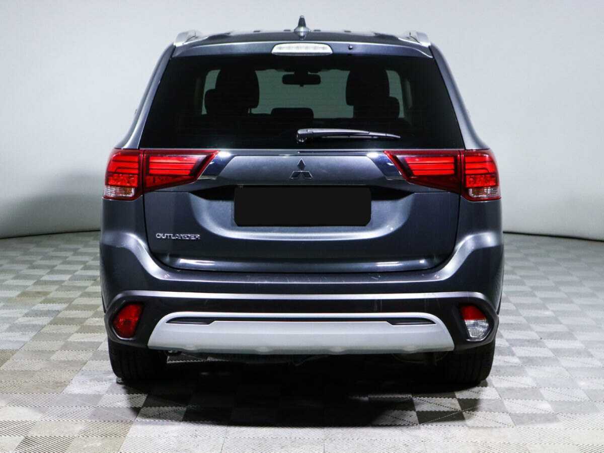 Mitsubishi Outlander, 2021 - 60 007 км. | Фото №5